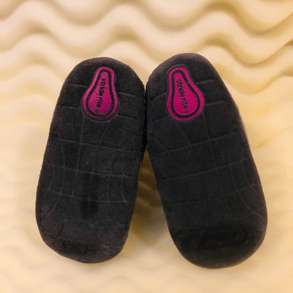 Stride Rite - Picture 4 of 8